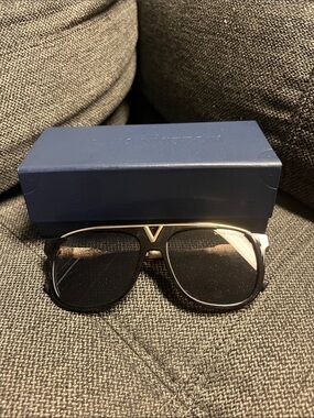 Louis Vuitton Black and Gold Sunglasses - Unisex